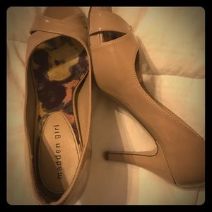 Madden girl nude heels